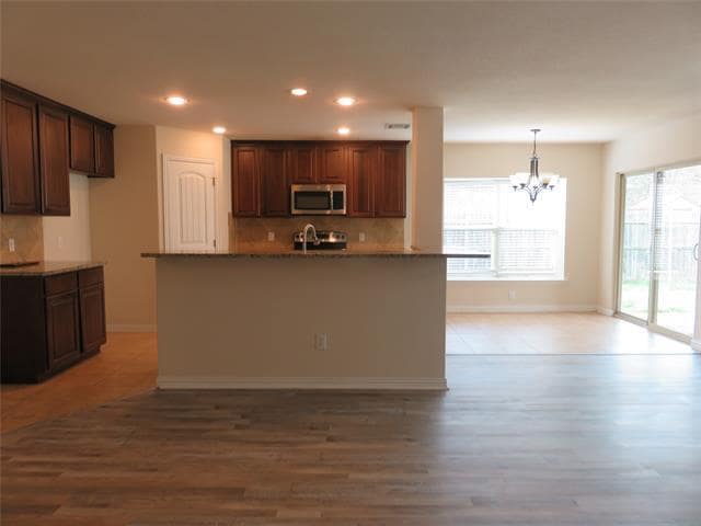 Photo - 1321 Crestview Dr