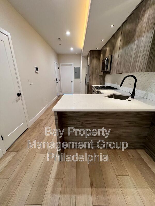 Photo - 626 W Norris St Unidad 2