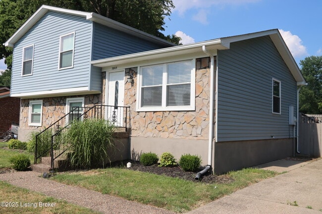 Photo - 3805 Stigwood Ct