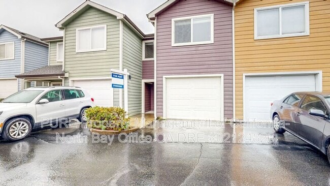 Photo - 132 Treadway Ct