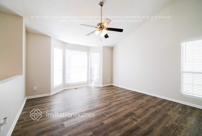 Photo - 4350 Yellow Rose Dr