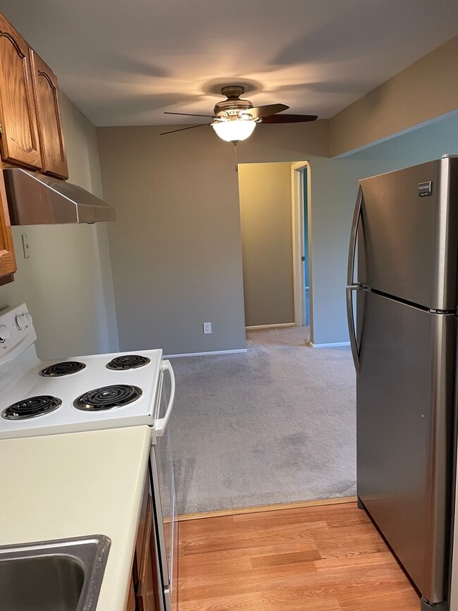 Photo - 810 Plate St Unit 205