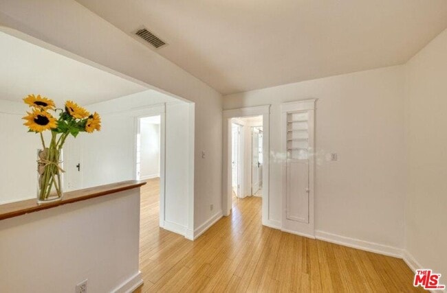 Photo - 3008 3rd St Unit B