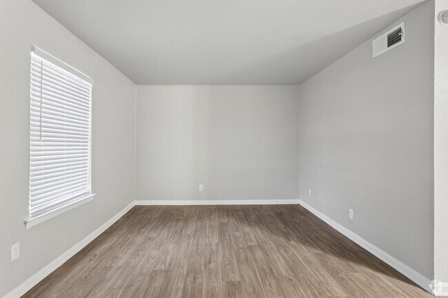 1.1A - 1BR, 1BA - 664SF - Living Room