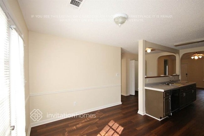 Photo - 1406 N Hampton Dr