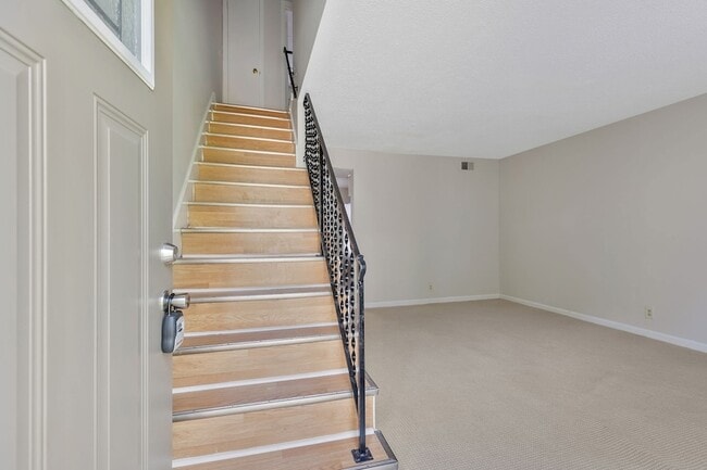 3319A Felicia St
