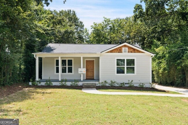 Building Photo - 3439 Jackson Dr