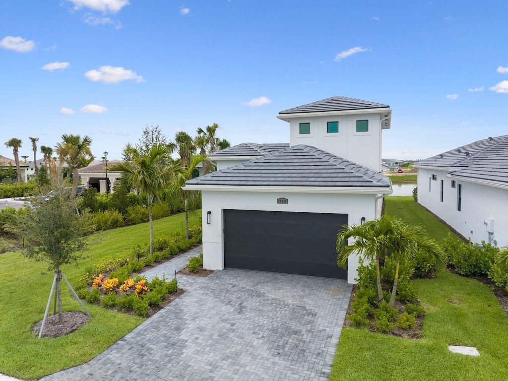 Photo - 12442 SW Lunata Way House