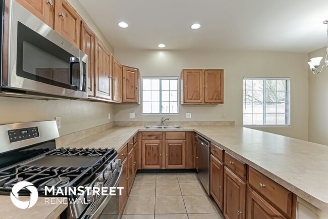 Photo - 5740 S Hildreth Ave