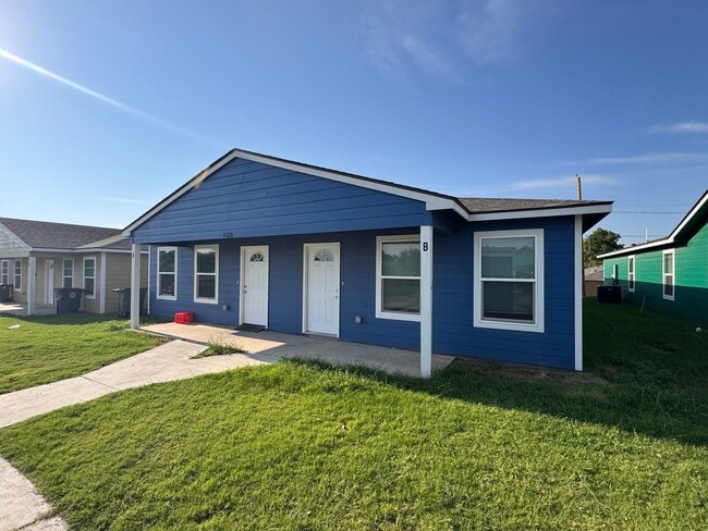 Photo - 4120 W 56th Pl