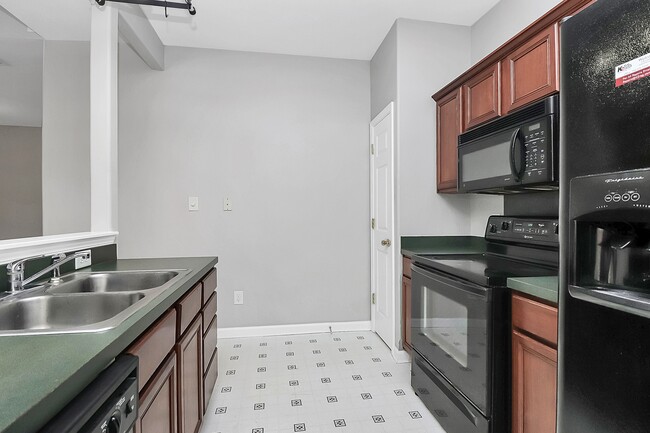 Photo - 141 Ross Moore Ave