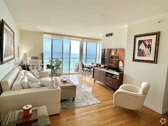 Building Photo - 6365 Collins Ave Unit # 3609 Rental