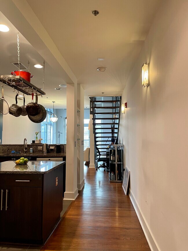 Photo - 1253 Caroline St NE Unit 222