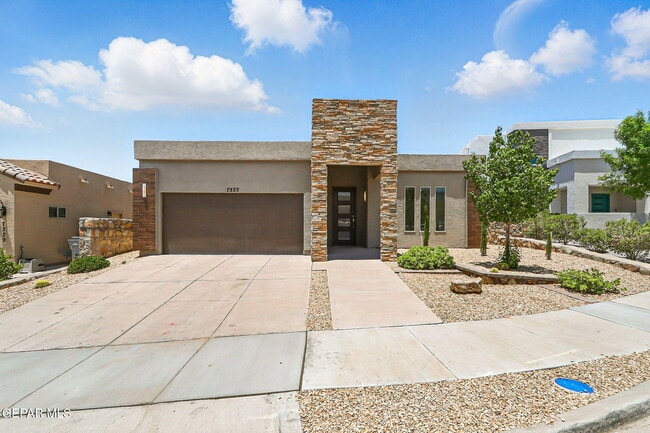 Photo - 7325 Steve Degroat Ln House