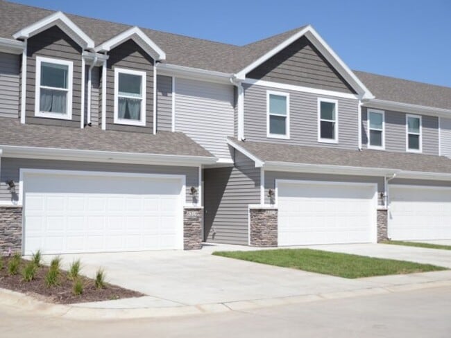 Photo - Northwoods Townhomes