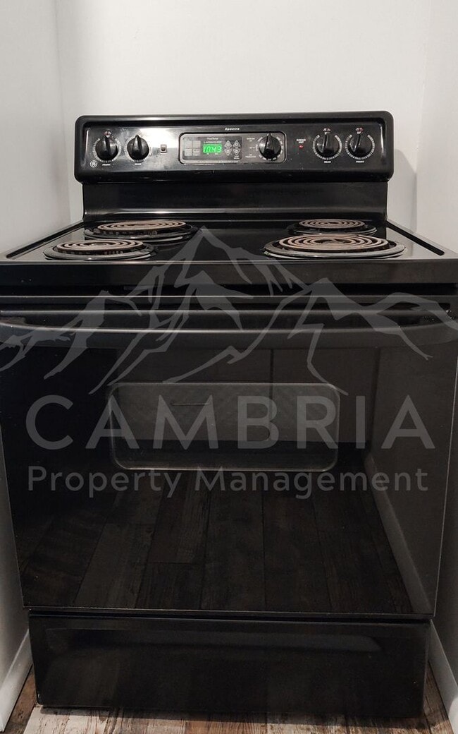 Photo - 5076 Glendon St W Unit 5076 B