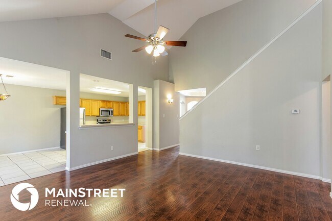 Photo - 108 Lonesome Dove Ln