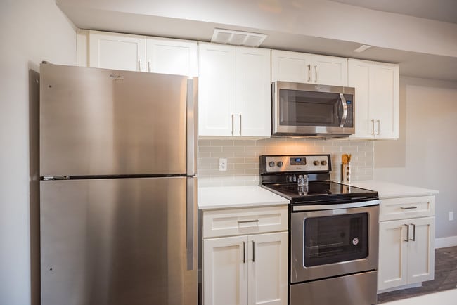 Photo - Shenandoah Apartments