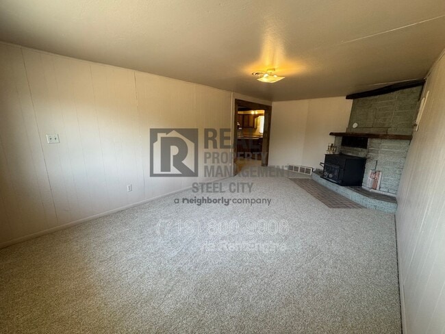 Photo - 2401 Overton Rd