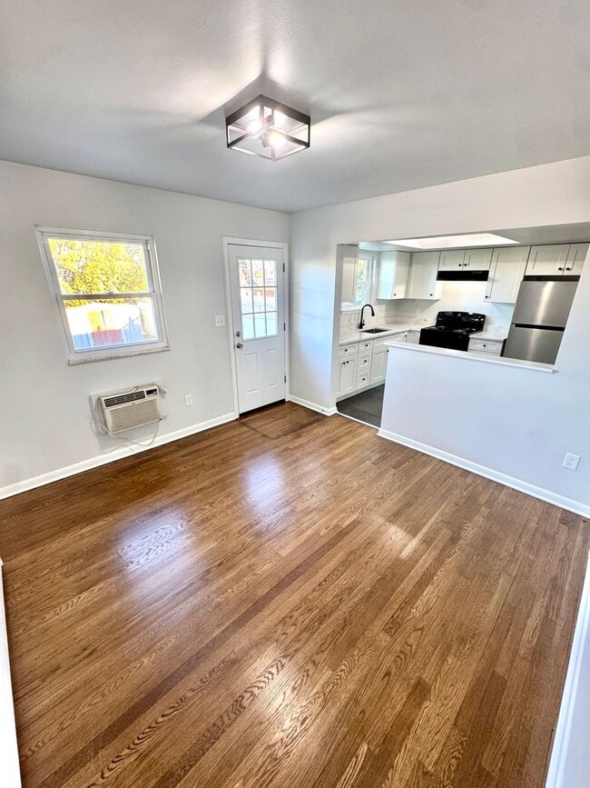 Photo - PARKLAND SCHOOLS- THREE BEDROOM TOWNHOME