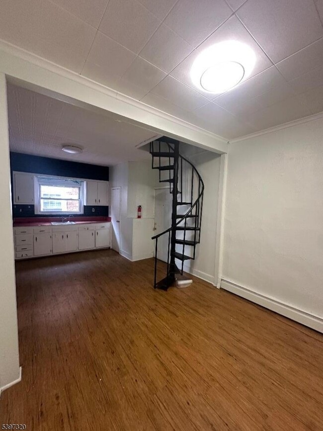 Photo - 205 Parker Ave Apartamento Unidad 2