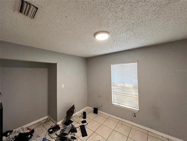 Photo - 301 N Westmoreland Dr