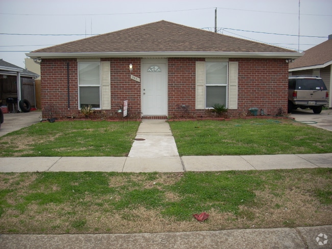 Building Photo - 3823 Jupiter Dr Rental