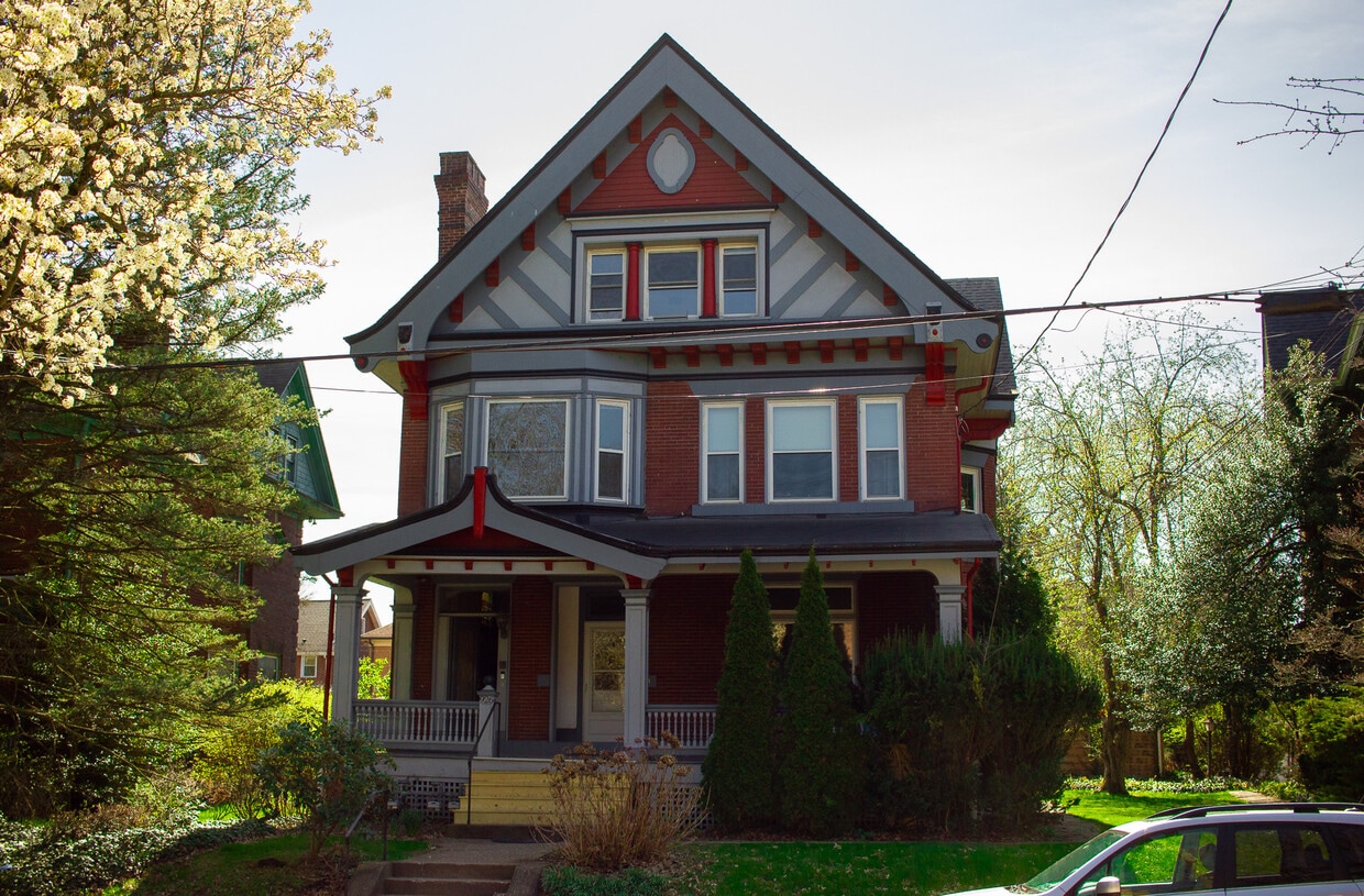 926 Savannah - 926 Savannah Ave (Pittsburgh, PA)