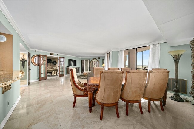 Photo - 3525 Sage Rd Unit 1512