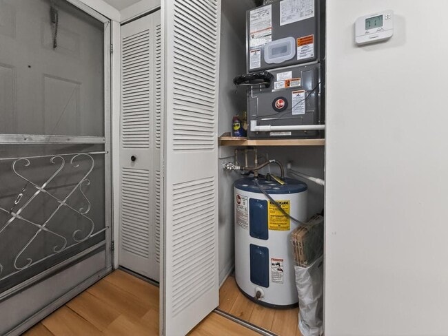 Photo - 10409 NW 11th St Unidad #105