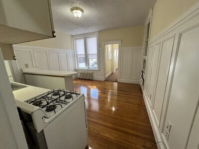 Photo - 1152 Commonwealth Ave Apartments