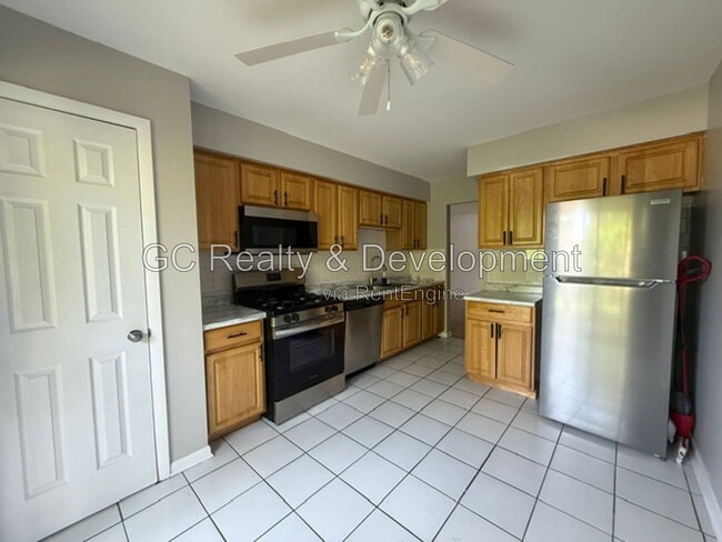 Photo - 31 Washington Blvd Unit 108 108
