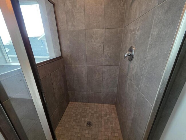 Photo - 1060 West 575 South