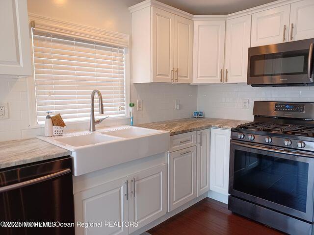 Photo - 639 Overton Pl