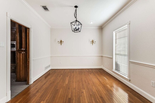 Photo - 3983 Peregrine Point