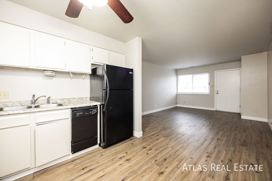 Photo - 1809 Eagleview Drive-4