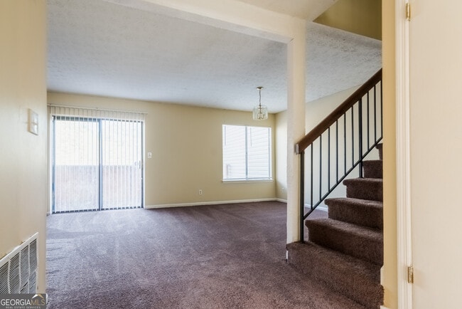 Photo - 8564 Creekwood Way