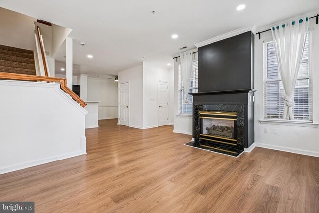 Photo - 8 Crusader Ct