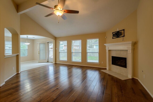 Photo - 19 Wild Orchid Ct