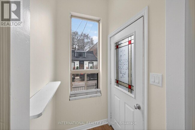 Photo - 269 Ontario St Unit 2