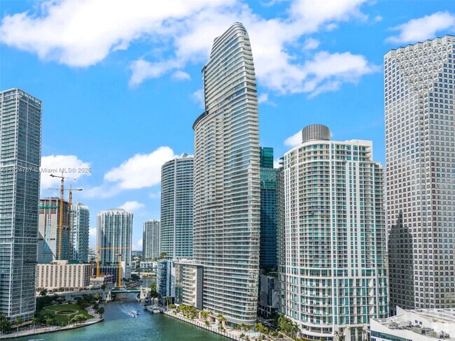 Building Photo - 300 Biscayne Blvd Way Unit 3508 Rental