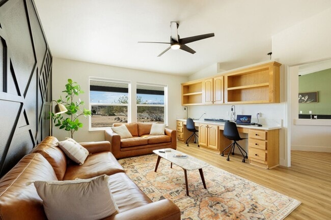 Photo - Beautiful 5 Bedroom 4 Bathroom with AMAZING VIEWS!!