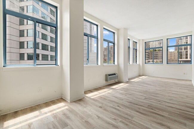 Photo - 311 Washington St Unit 2D