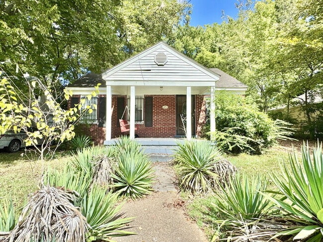 Photo - 3350 Hardin Ave