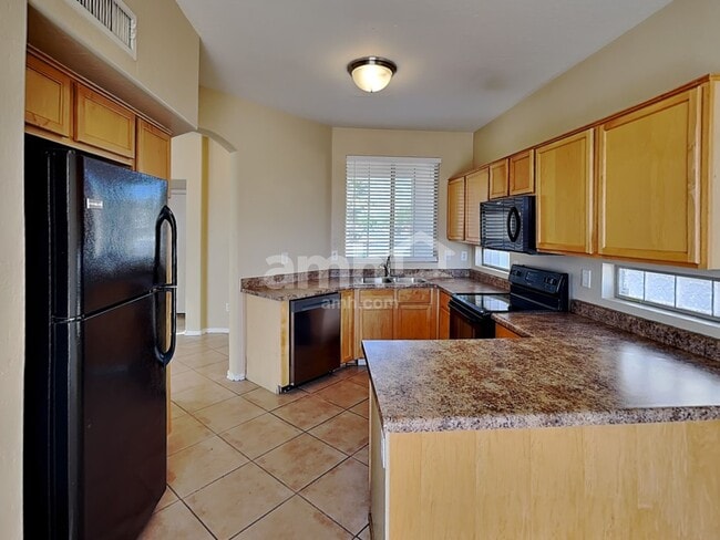 Photo - 1505 S 113th Dr