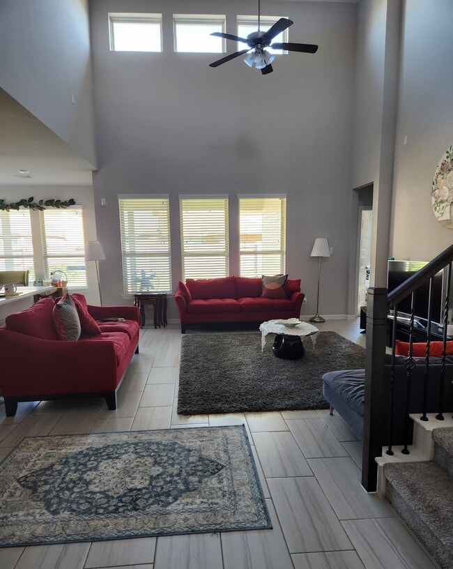 Photo - 8615 Oakdale Blf Ct