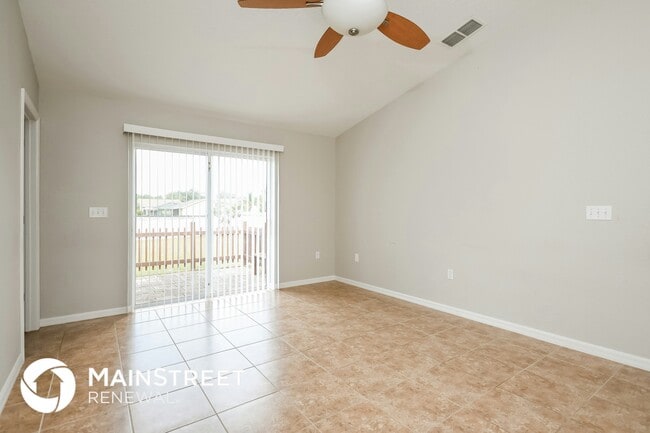 Photo - 1610 Merrimack Ct