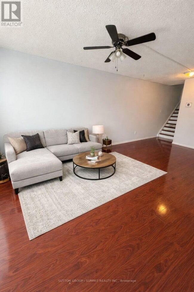 Photo - 7465 Discus Crescent