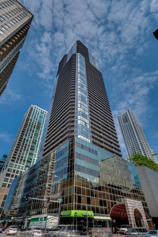 Photo - 10 E Ontario St Condo Unit 3910