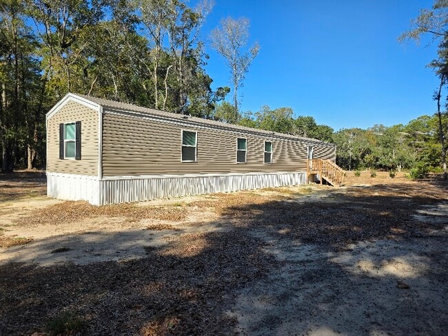 27 Sam Doyle Dr